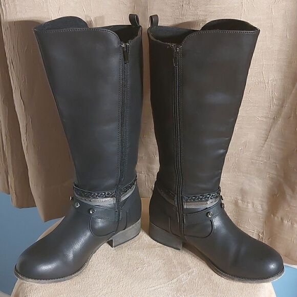 Jellypop Black Boots - Picture 2 of 8